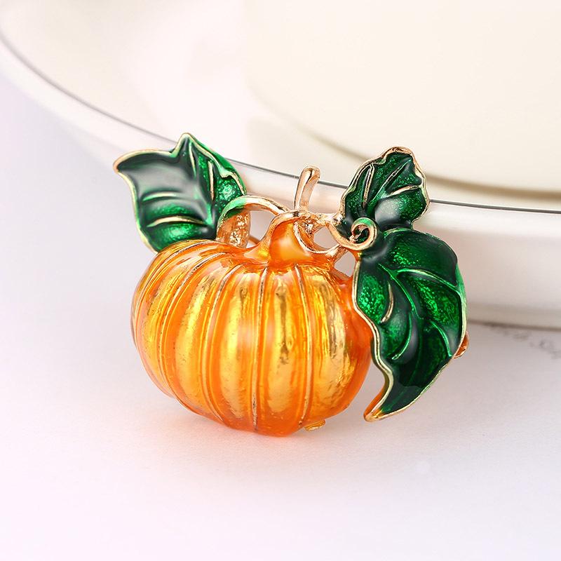 Pumpkin Brooch