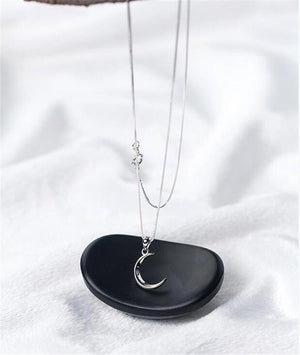 925 Sterling Silver Beautiful Moon Necklace